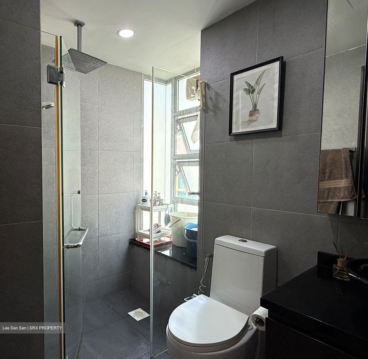 Esterina (D15), Apartment #595114101